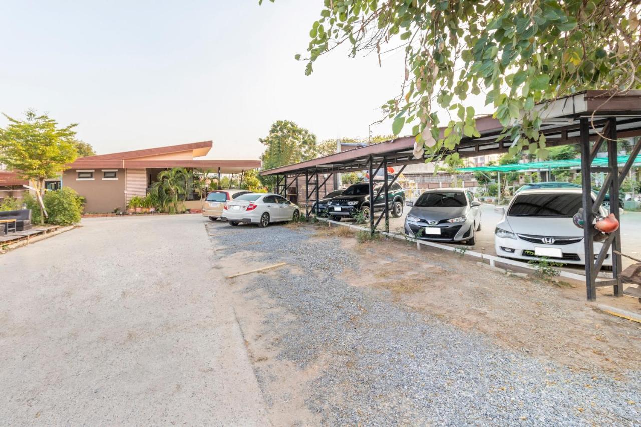 Oyo 798 Reurn Mareena Resort Nakhonratchasima Zewnętrze zdjęcie