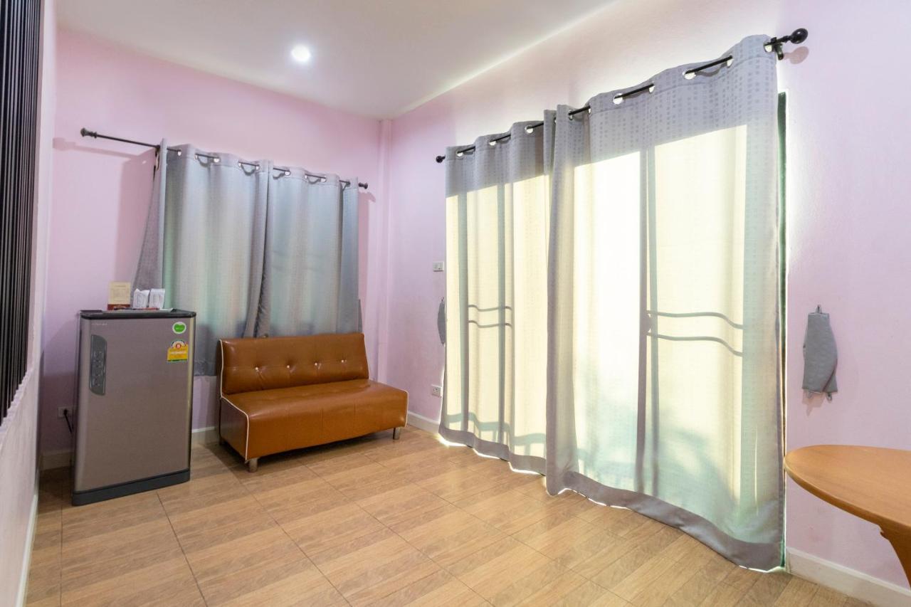 Oyo 798 Reurn Mareena Resort Nakhonratchasima Zewnętrze zdjęcie